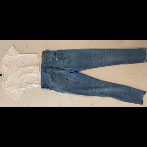 American eagle jeans & Forever 21 top - Picture 3 of 6